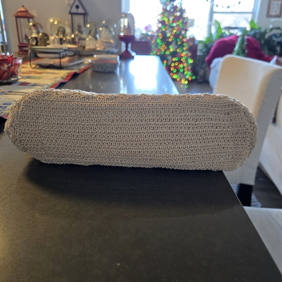 Liz Claiborne Tortoise Handled Knit Handbag - Picture 5 of 5